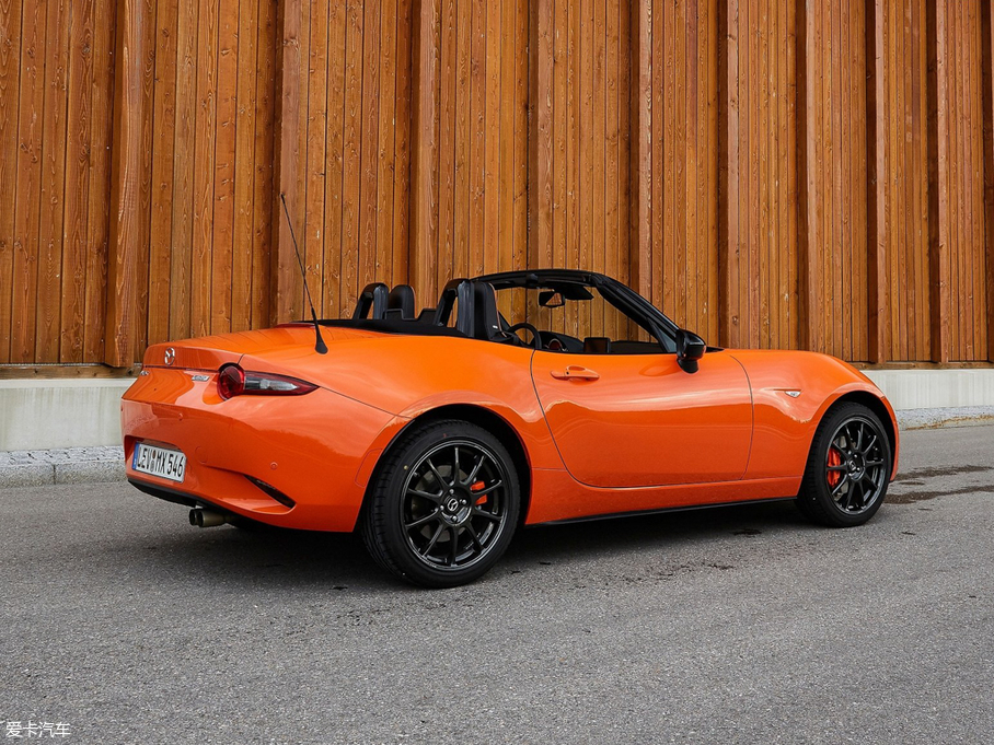 2019R_MX-5 30th Anniversary Edition