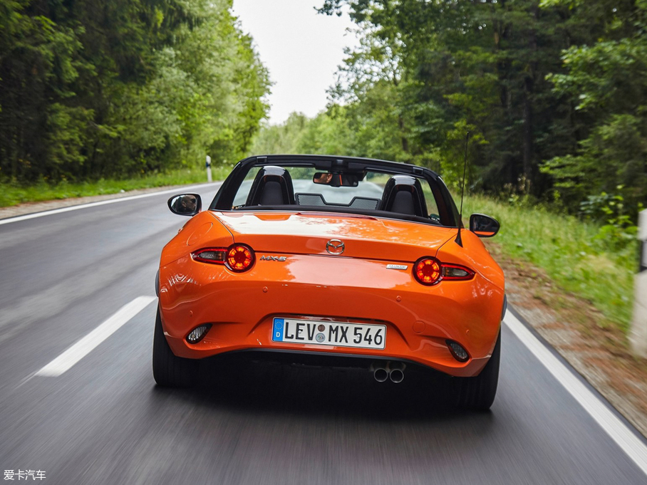 2019R_MX-5 30th Anniversary Edition