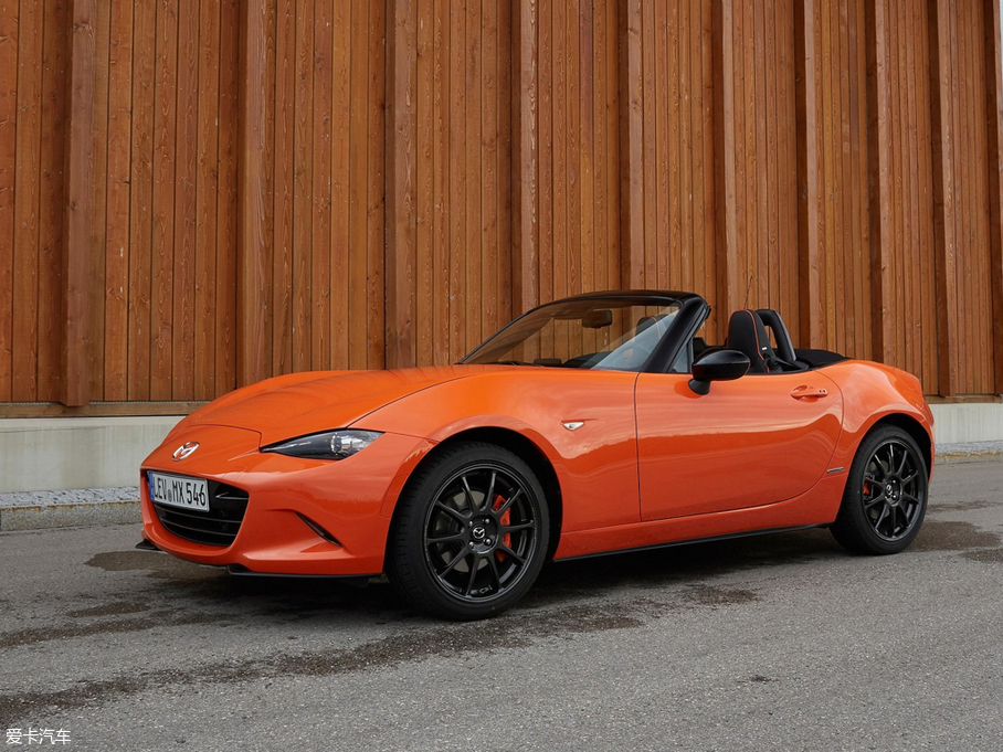 2019R_MX-5 30th Anniversary Edition