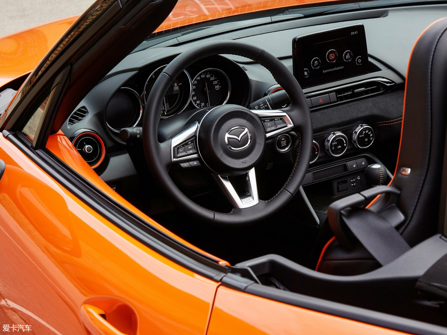 2019R_MX-5 30th Anniversary Edition