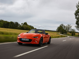 201930th Anniversary Edition w^