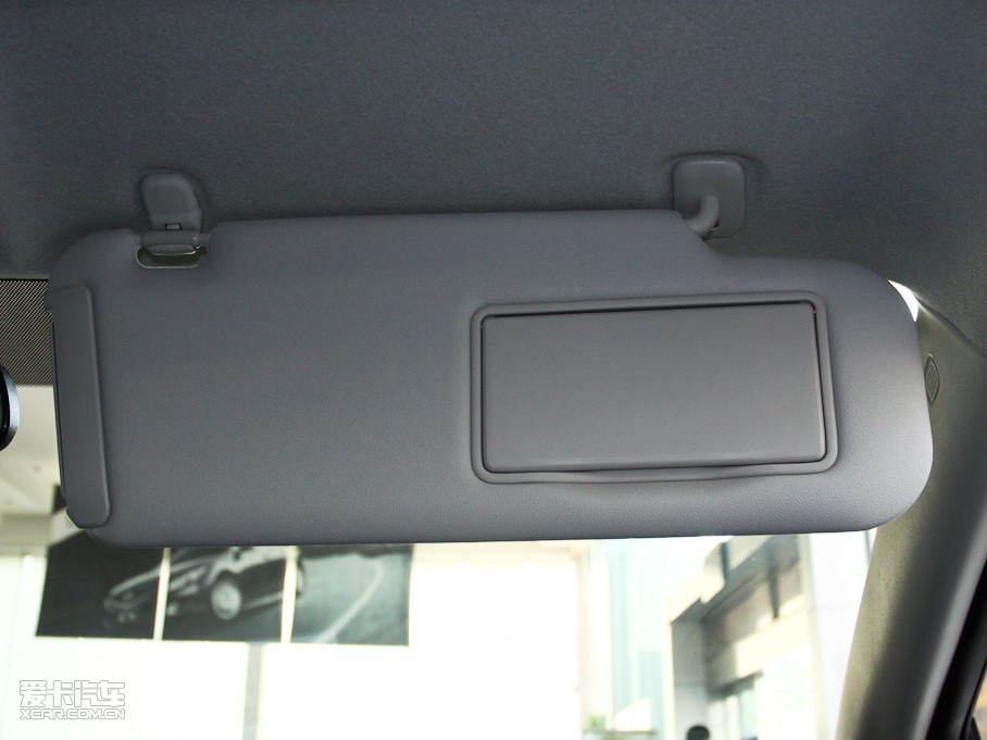 2010R_(d)CX-7(M(jn)) 2.5L A