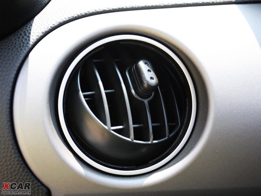 2009���R���_(d��)MX-5 