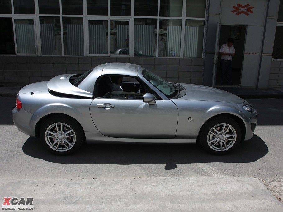 2009R_(d)MX-5 