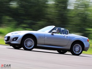 2009R_MX-5 w^