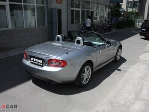 2009R_(d)MX-5 w^