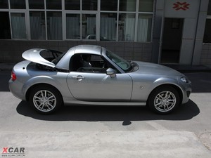 2009R_MX-5 w^