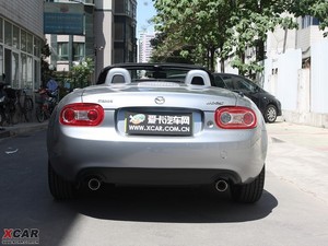 2009R_(d)MX-5 w^