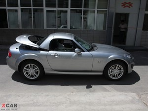 2009R_MX-5 w^
