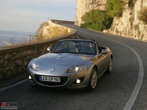 2009R_MX-5 w^