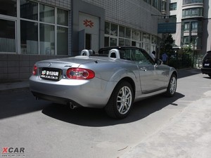 2009R_(d)MX-5 w^