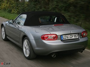 2009R_MX-5 w^