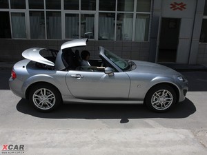 2009R_(d)MX-5 w^