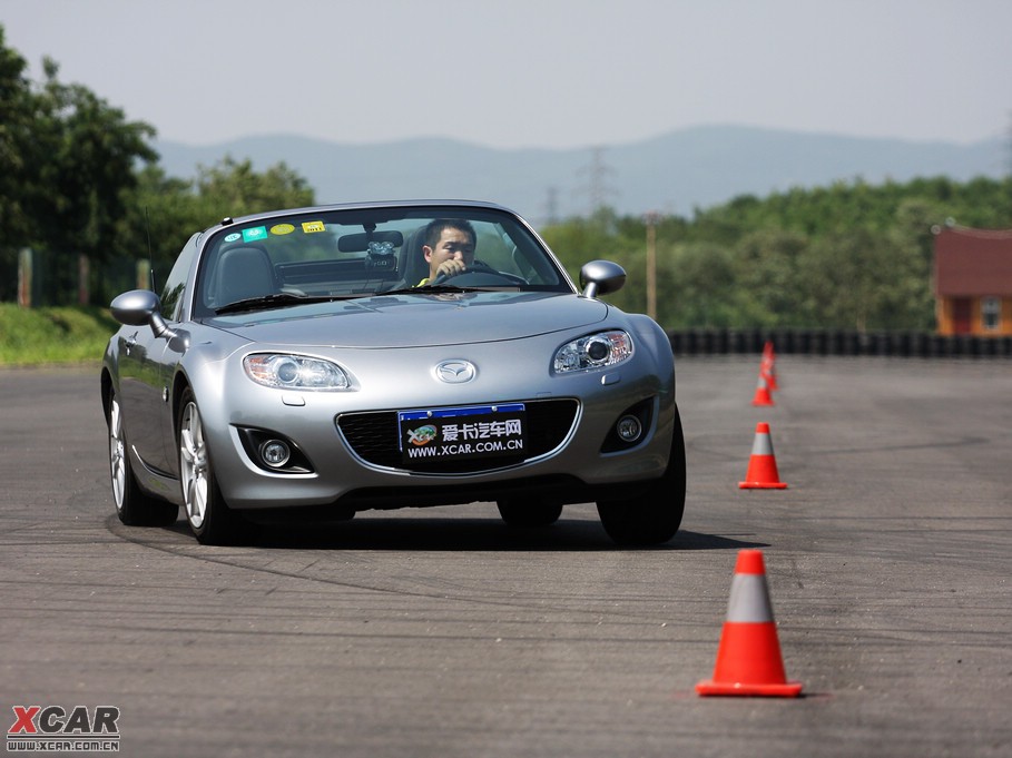 2009R_MX-5 