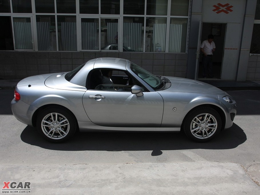 2009R_(d)MX-5 