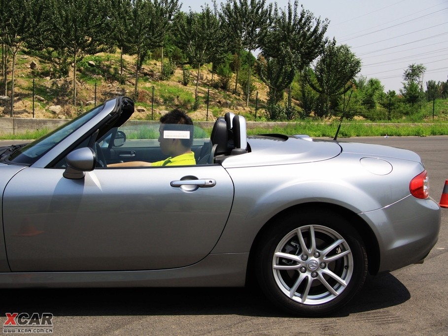 2009R_MX-5 