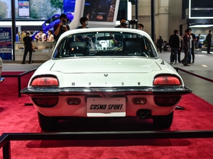 1967款基本型 正后	