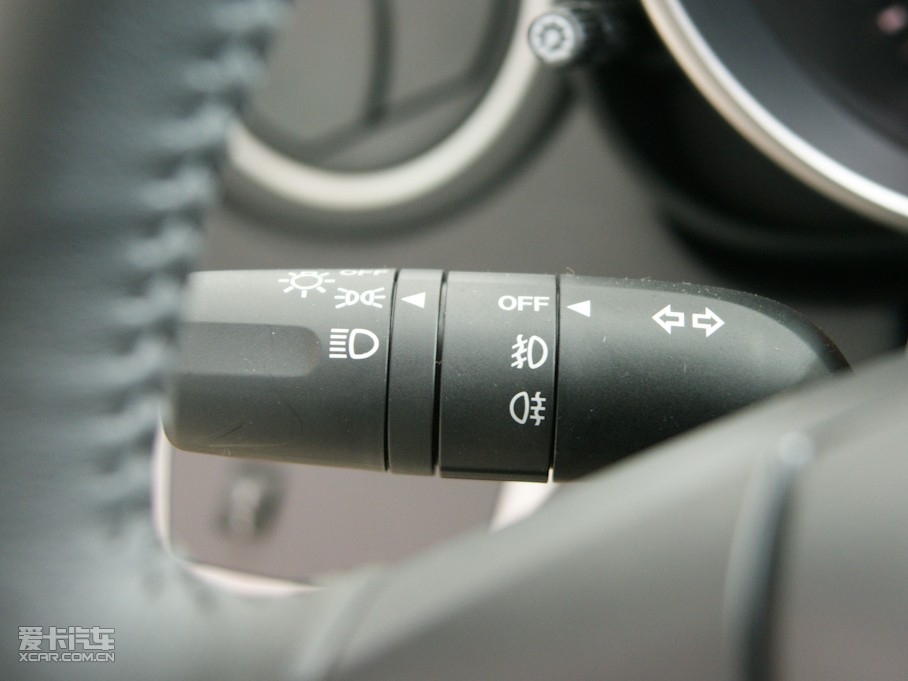 2010R_3(M) 1.6L ԄӺA