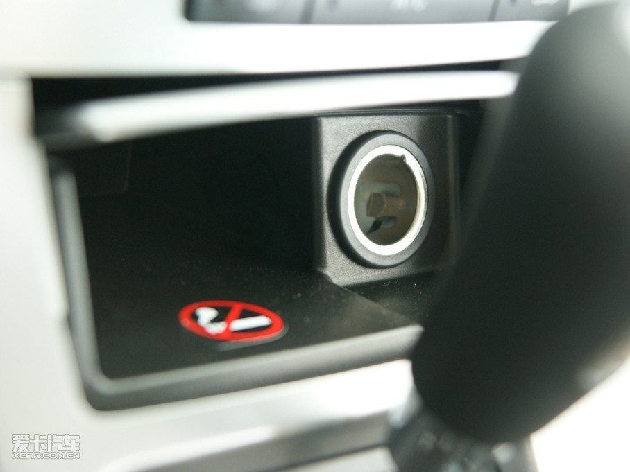 2010R_3(M) 1.6L ԄӺA