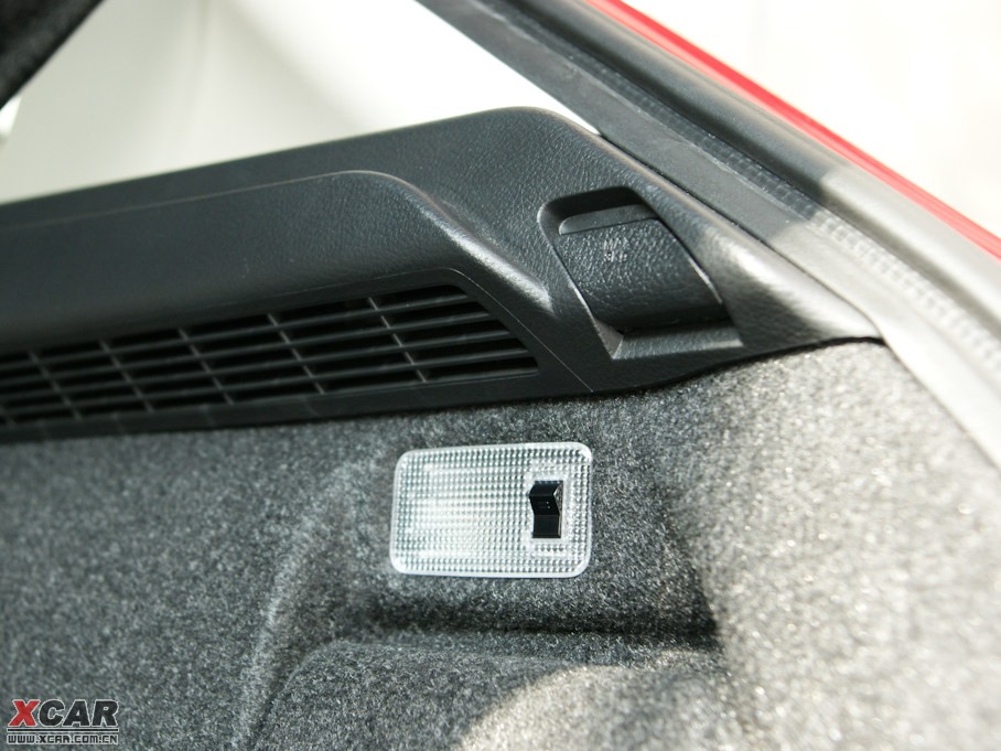 2010R_3(M) 2.0L ԄӺA