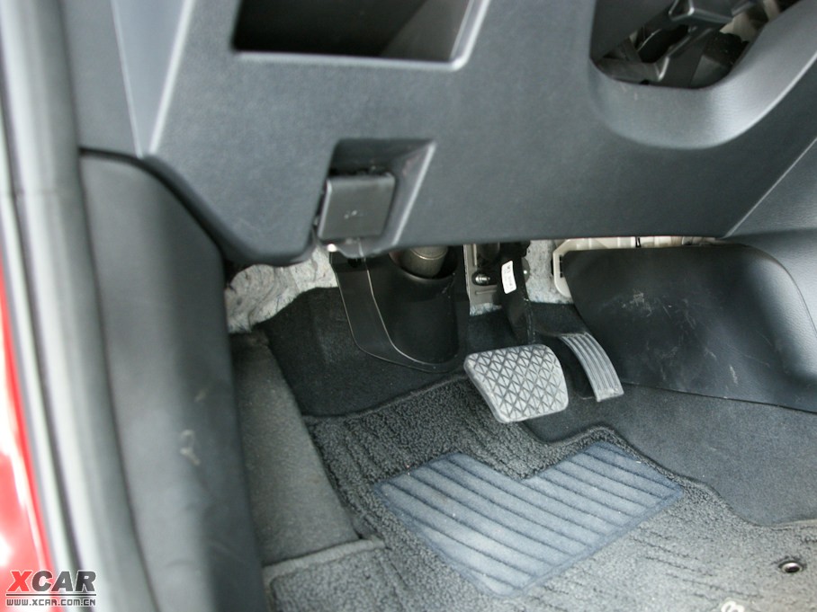 2010R_3(M) 2.0L ԄӺA