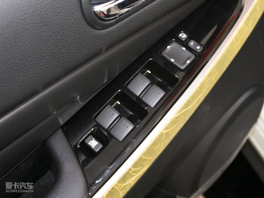 2011R_CX-7(M) 2.5L A