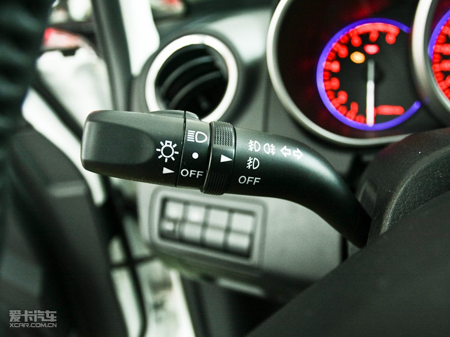 2011R_CX-7(M) 2.5L A