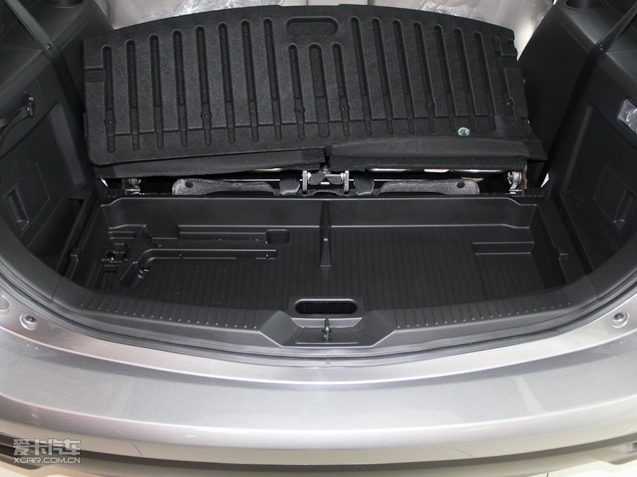 2011R_(d)5 2.0L Ԅ(dng)m