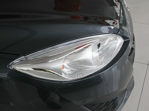 2011款2.0L 自动豪华版 细节外观