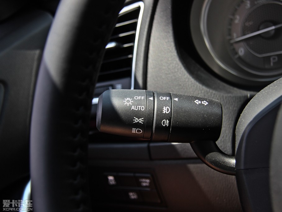 2013ATENZA 2.0L Զ׼
