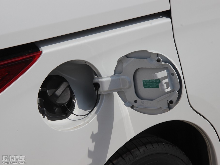 2013R_(d)5 2.0L Ԅ(dng)m