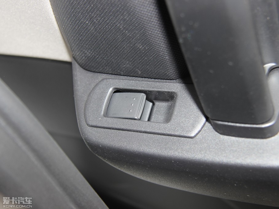 2013R_(d)5 2.0L Ԅ(dng)m