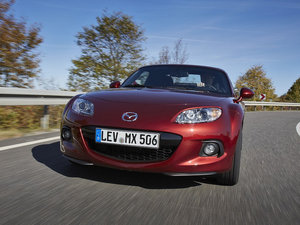 2013Roadster Coupe w^