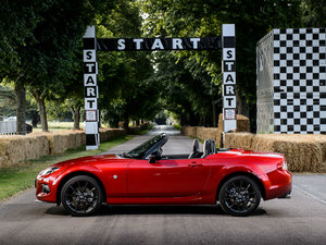 201425th Anniversary w^