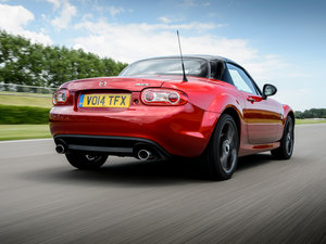 201425th Anniversary w^