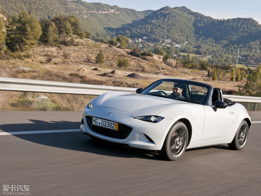 2015R_(d)MX-5 