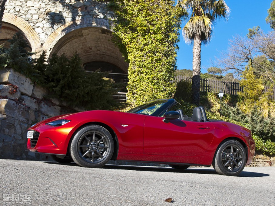 2015R_(d)MX-5 