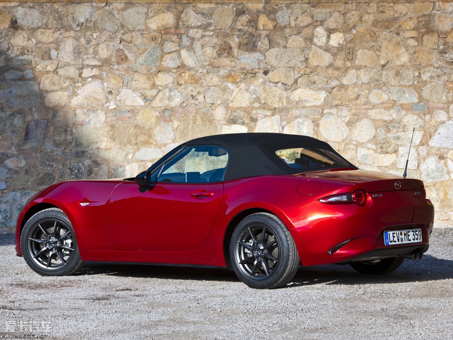 2015R_(d)MX-5 