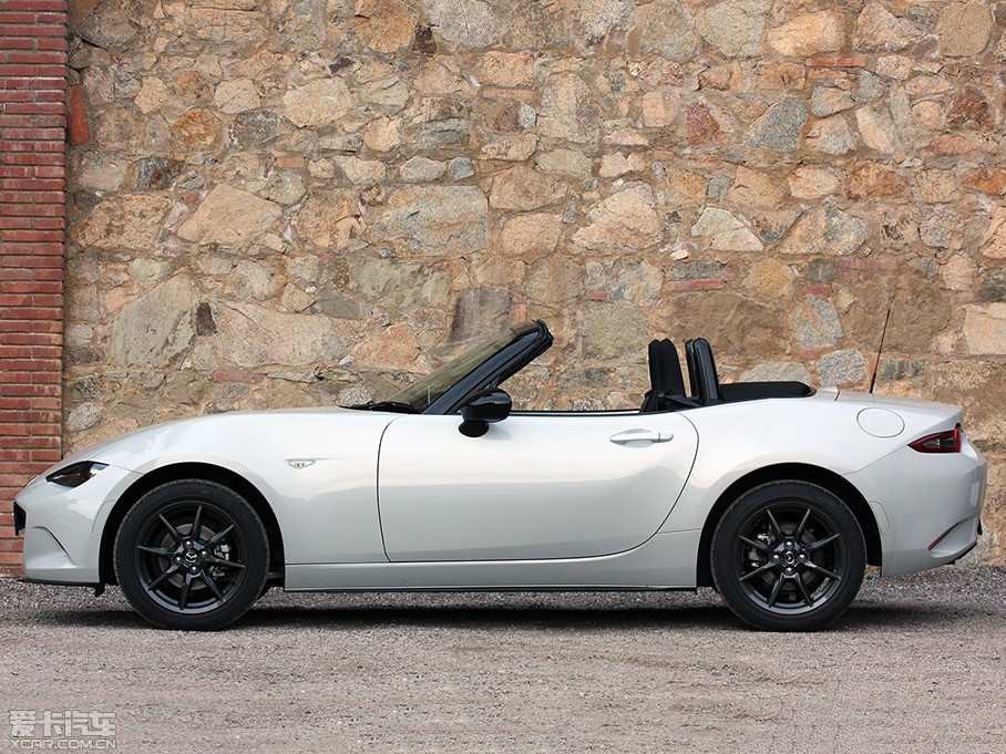 2015ԴMX-5 