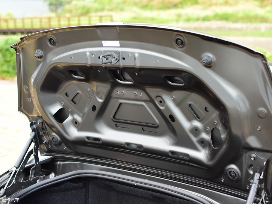 2017R_MX-5 2.0L Ԅ RF K䓻