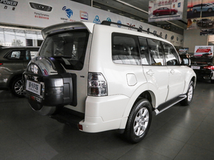 2019款3.0L 自动舒适版 整体外观