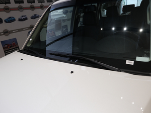 2020款典藏版 3.0L 自动尊贵越野版 雨刷