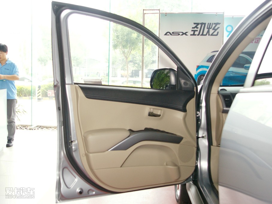 2010W{£Mڣ 2.4L rа