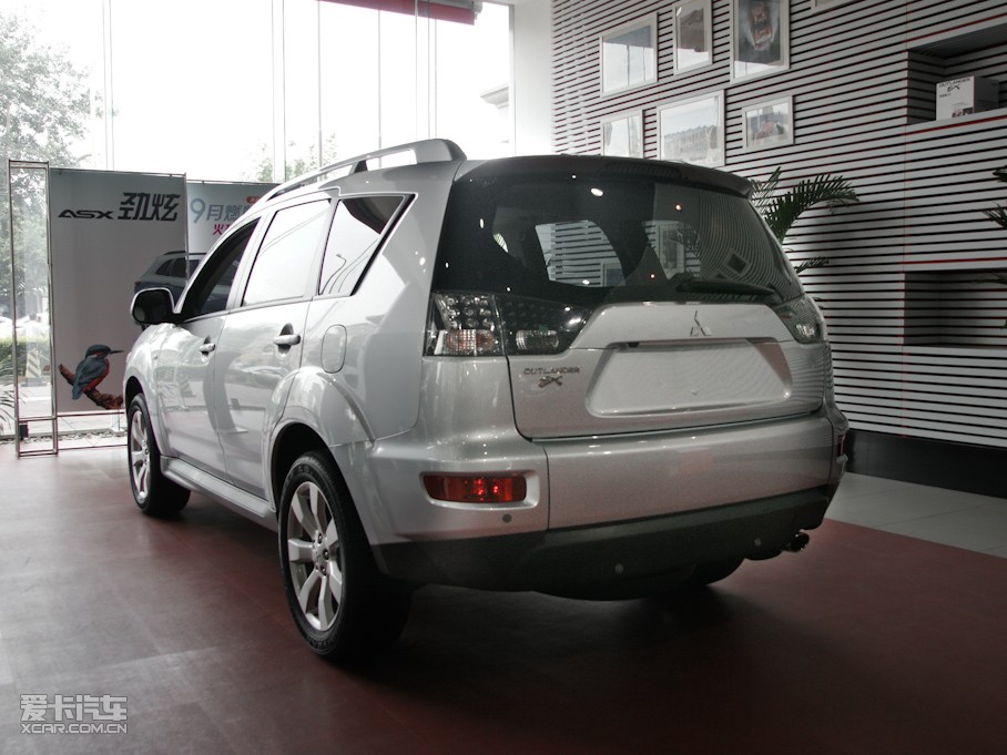 2010W{(ln)£M(jn)ڣ 2.4L r(sh)а