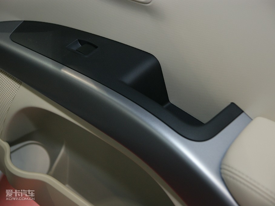 2010W{(ln)£M(jn)ڣ 2.4L r(sh)а