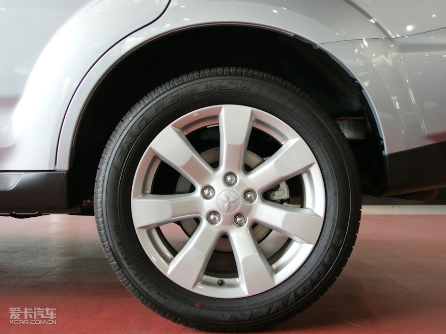 2010W{£Mڣ 2.4L rа