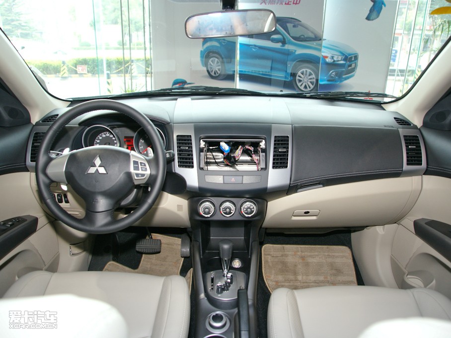 2010W{(ln)£M(jn)ڣ 2.4L rа