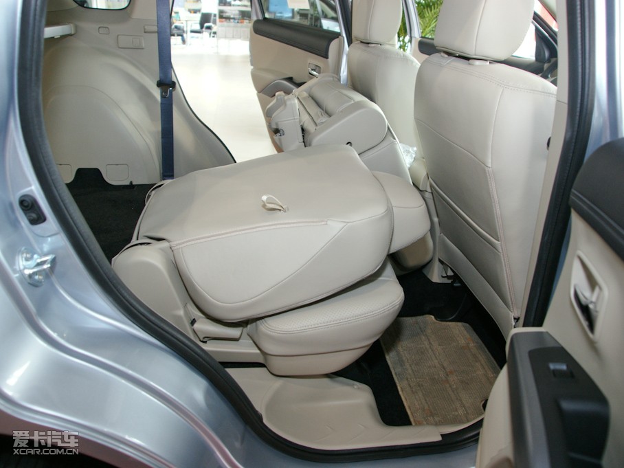 2010W{£Mڣ 2.4L rа