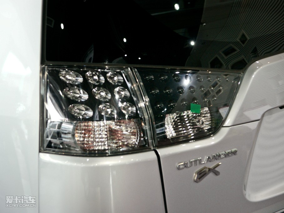 2010W{(ln)£M(jn)ڣ 2.4L r(sh)а