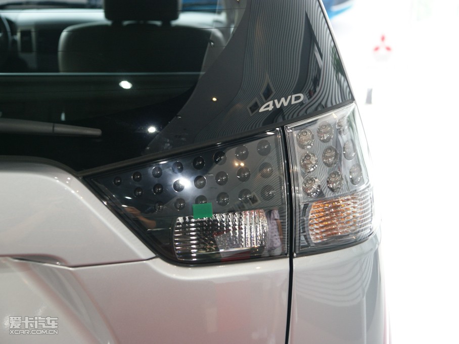 2010W{£Mڣ 2.4L rа